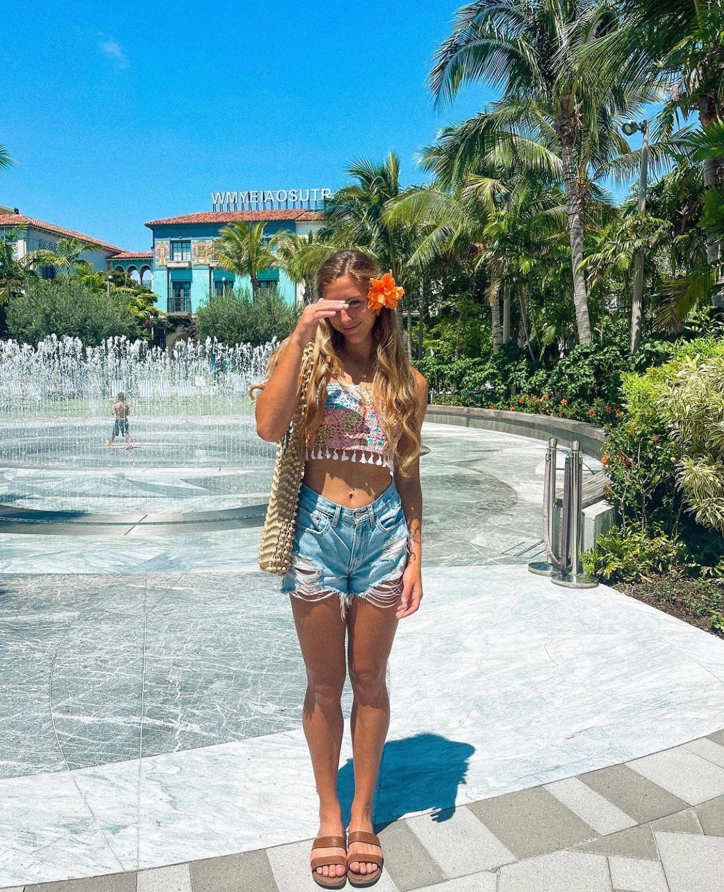 Zoe Peace Work Convertible Crop