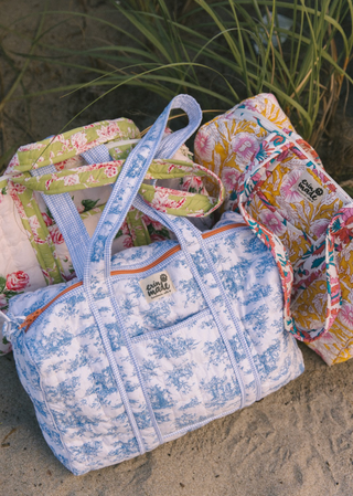 Zip Totes & Duffle Bags