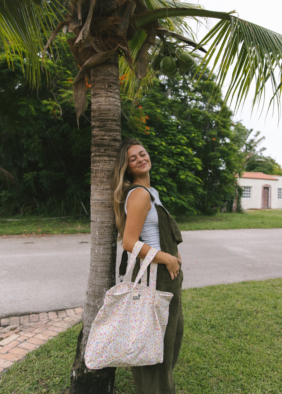 Lili Canvas Tote - Erin Made