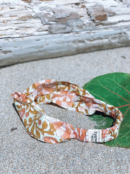 Knotted Band