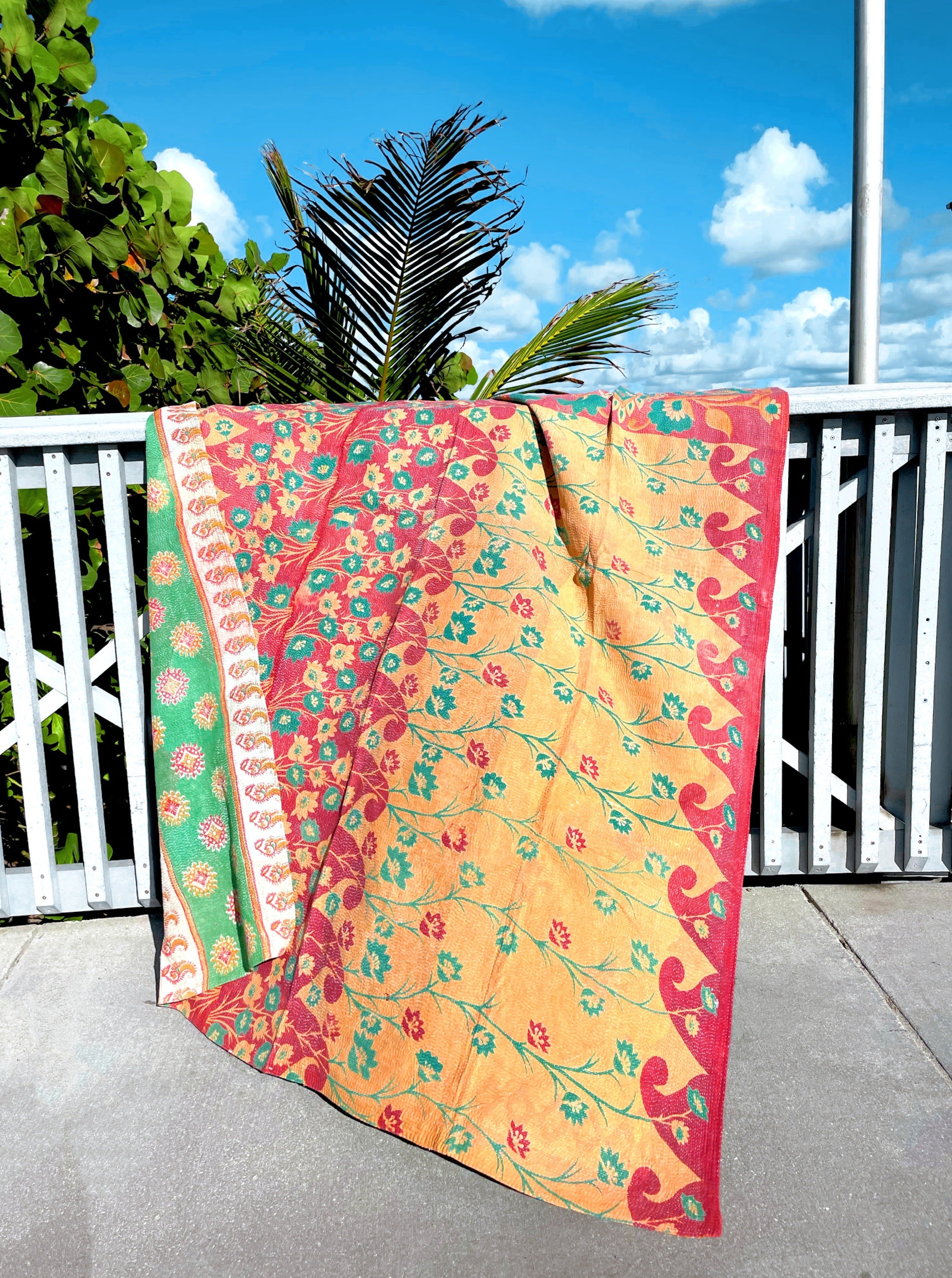 Yellow kantha online quilt